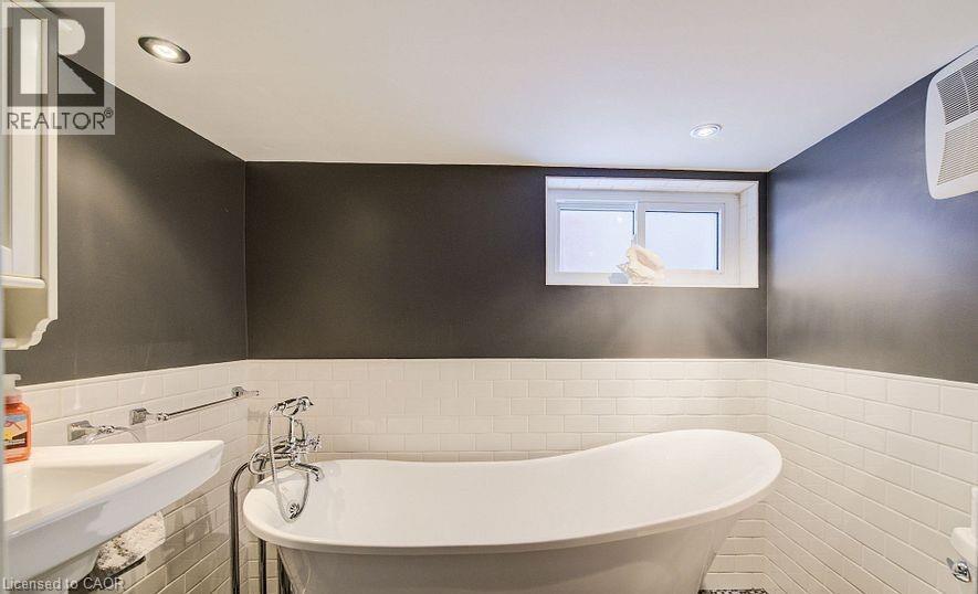 14 Grandview Street, Brantford, Ontario  N3R 1Y4 - Photo 25 - 40799619