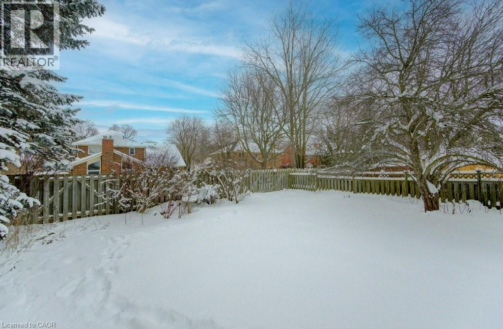 594 Hunters Place, Waterloo, Ontario  N2K 3L3 - Photo 41 - 40799558