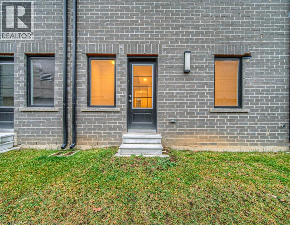 258 Hespeler Road Unit# 8, Cambridge, Ontario  N1R 0C9 - Photo 37 - 40798153