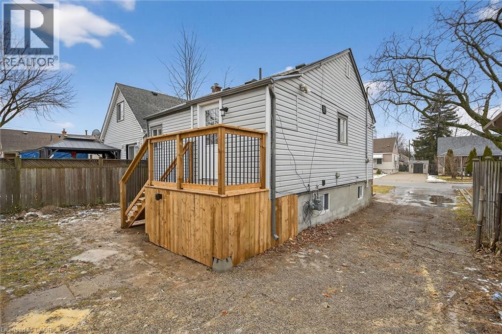 156 Walter Avenue N, Hamilton, Ontario  L8H 5R2 - Photo 37 - 40796954