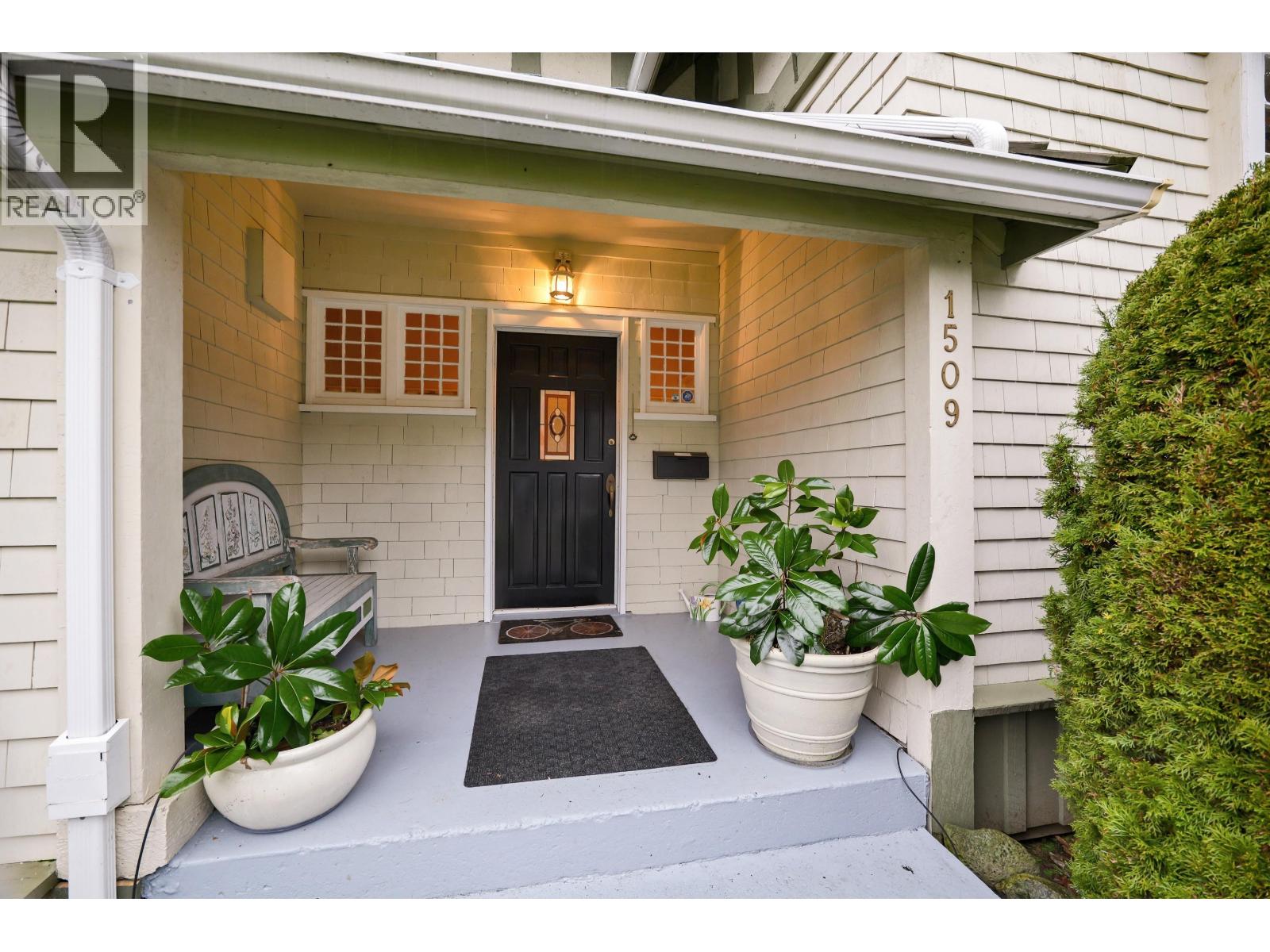 1509 Mahon Avenue, North Vancouver, British Columbia  V7M 2S6 - Photo 24 - R3078742