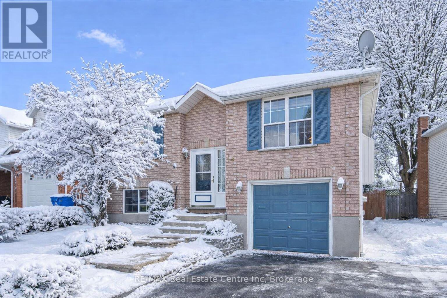 45 Chesterton Lane, Guelph, Ontario  N1E 6S8 - Photo 1 - X12412715