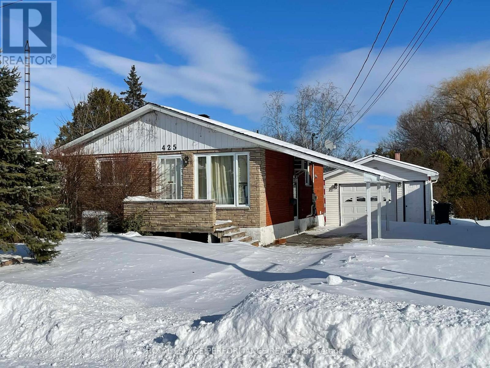425 Dominion Street S, North Glengarry, Ontario  K0C 1A0 - Photo 1 - X12710810