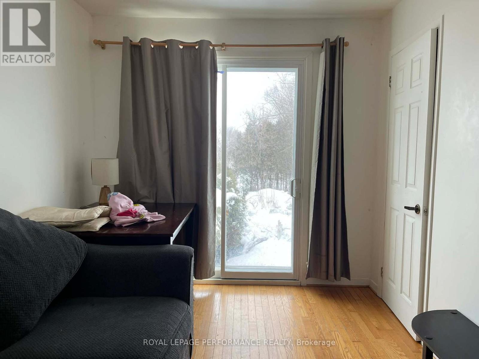 425 Dominion Street S, North Glengarry, Ontario  K0C 1A0 - Photo 4 - X12710810