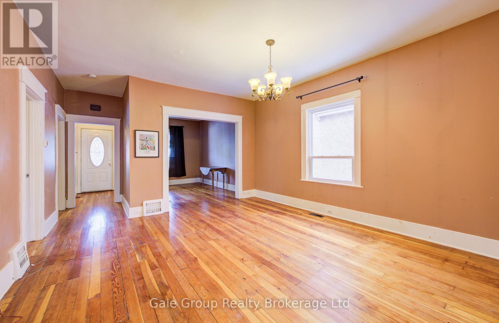 14 Grandview Street, Brantford, Ontario  N3R 1Y4 - Photo 12 - X12710646