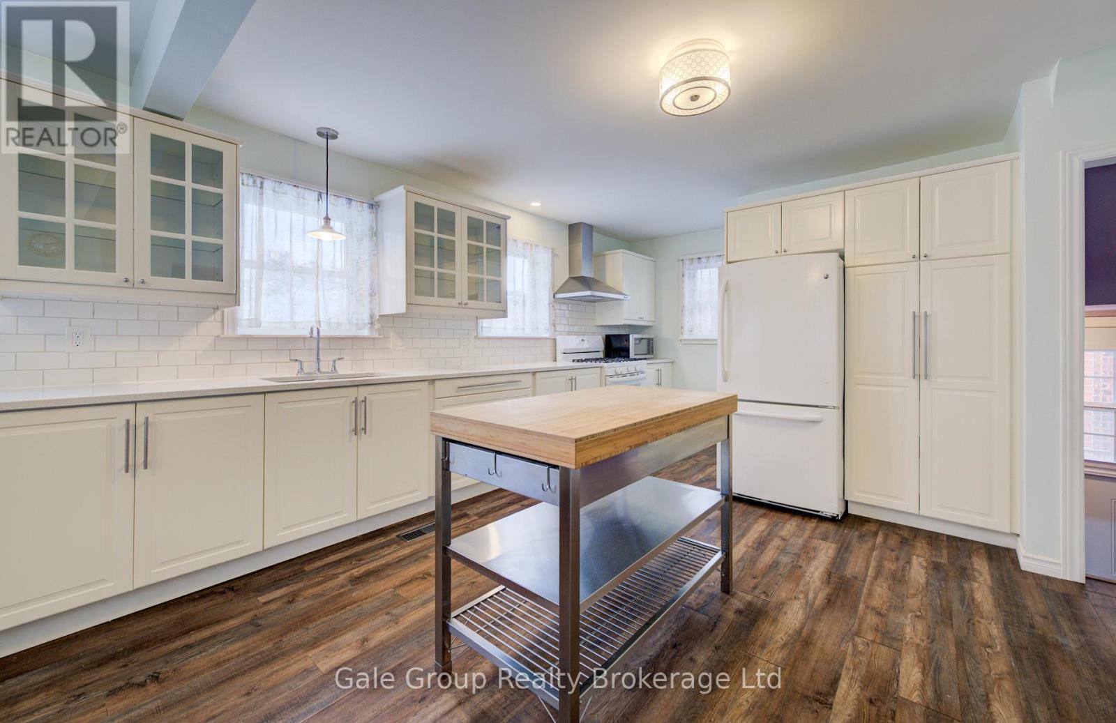 14 Grandview Street, Brantford, Ontario  N3R 1Y4 - Photo 24 - X12710646