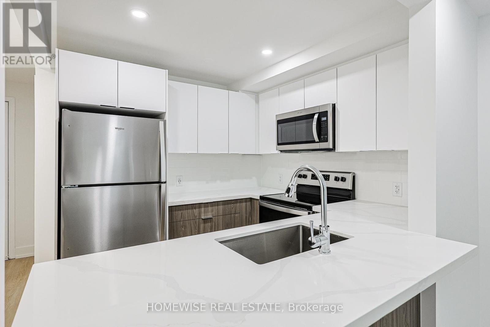 17a - 100 Liberty Street N, Clarington, Ontario  L1C 2M1 - Photo 1 - E12709918