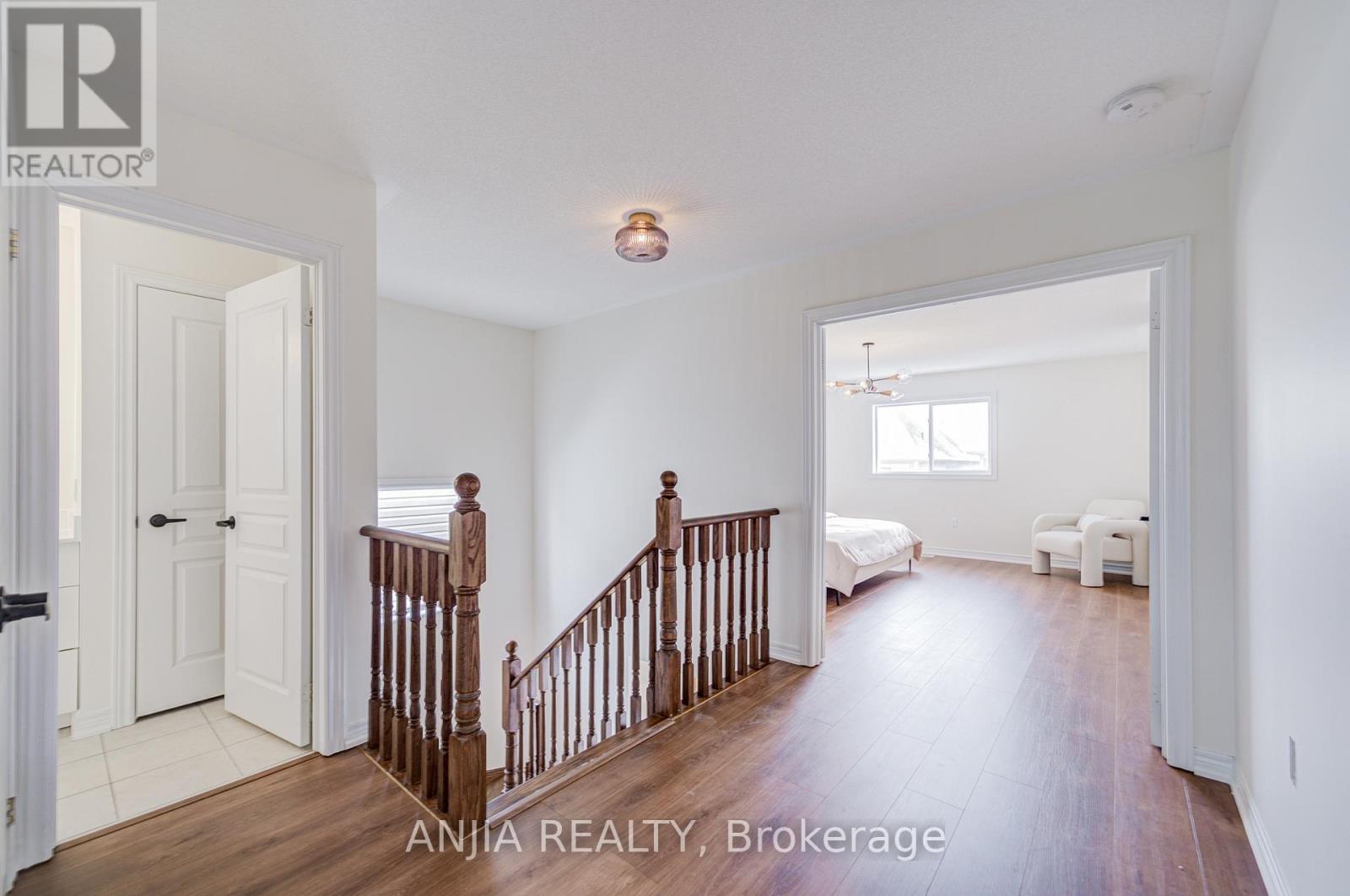 23 Grey Wing Avenue, Georgina, Ontario  L4P 0B7 - Photo 16 - N12710024