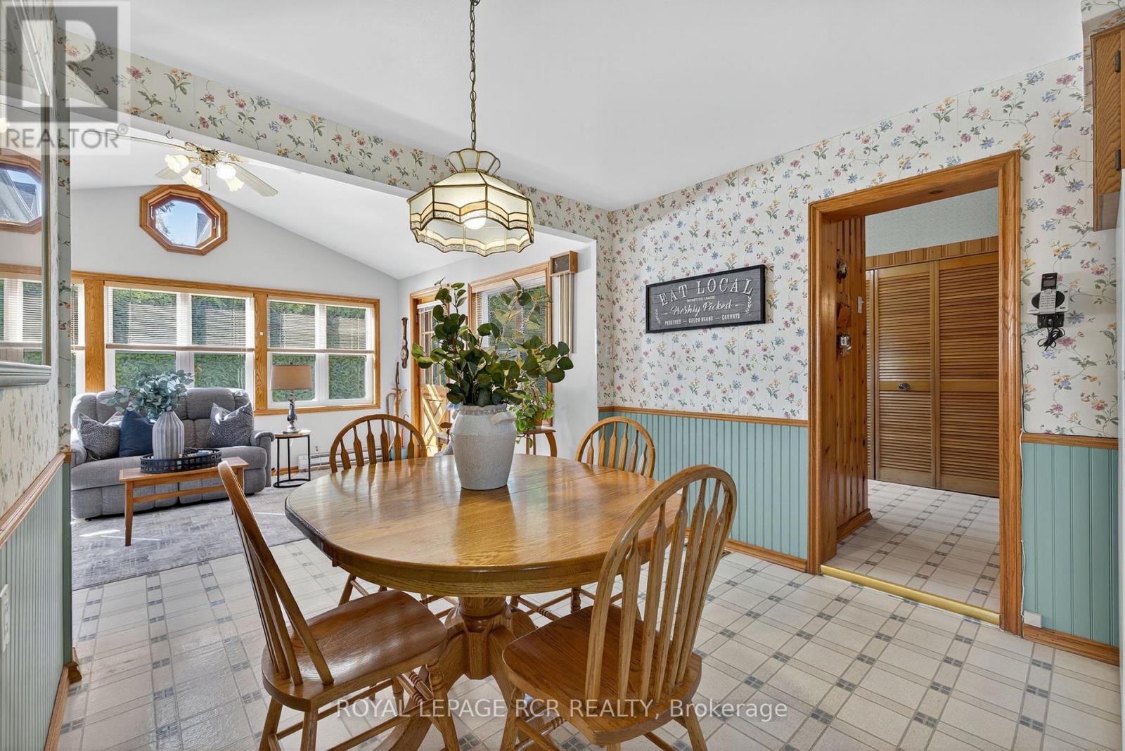 7 Wallace Avenue, Caledon, Ontario  L7E 0M5 - Photo 13 - W12710480