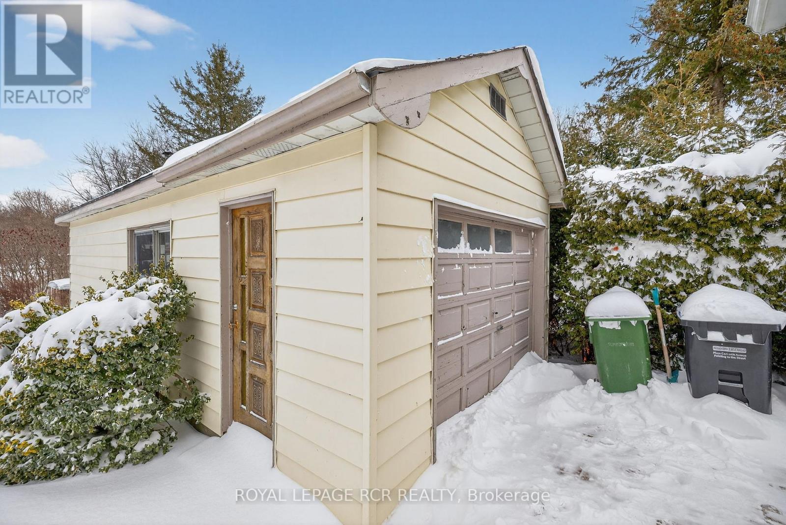 7 Wallace Avenue, Caledon, Ontario  L7E 0M5 - Photo 22 - W12710480