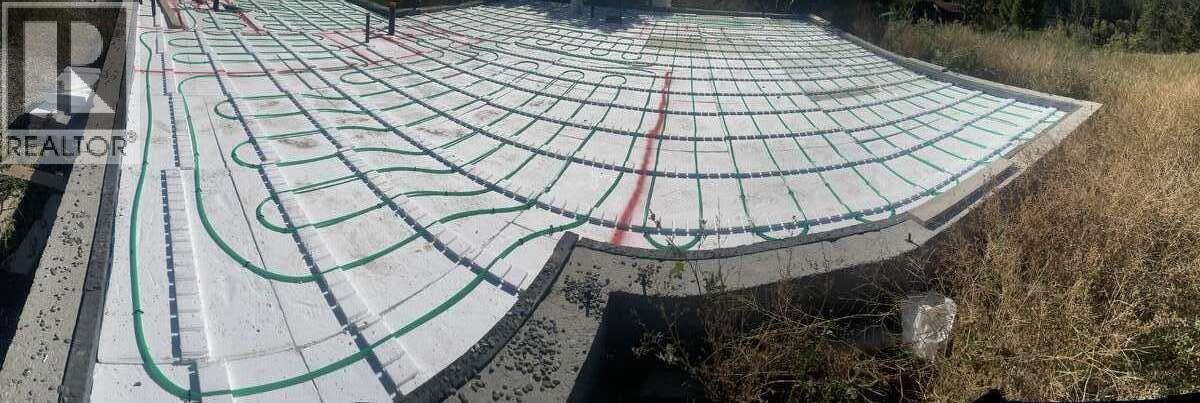 4764 Riverview Drive, Edgewater, British Columbia  V0A 1E0 - Photo 17 - 10373276