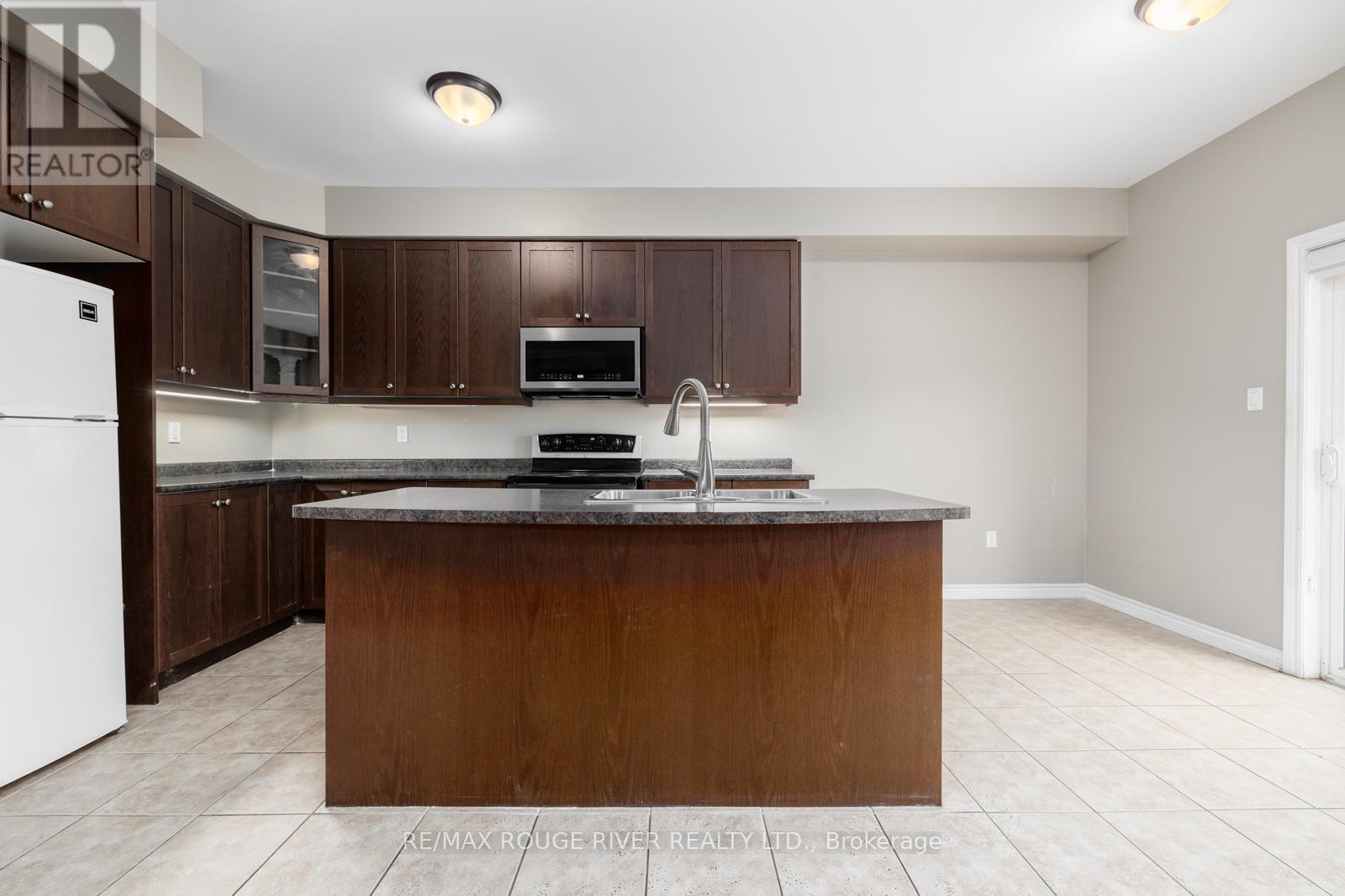 34 Harry Gay Drive, Clarington, Ontario  L1E 0B2 - Photo 17 - E12710672