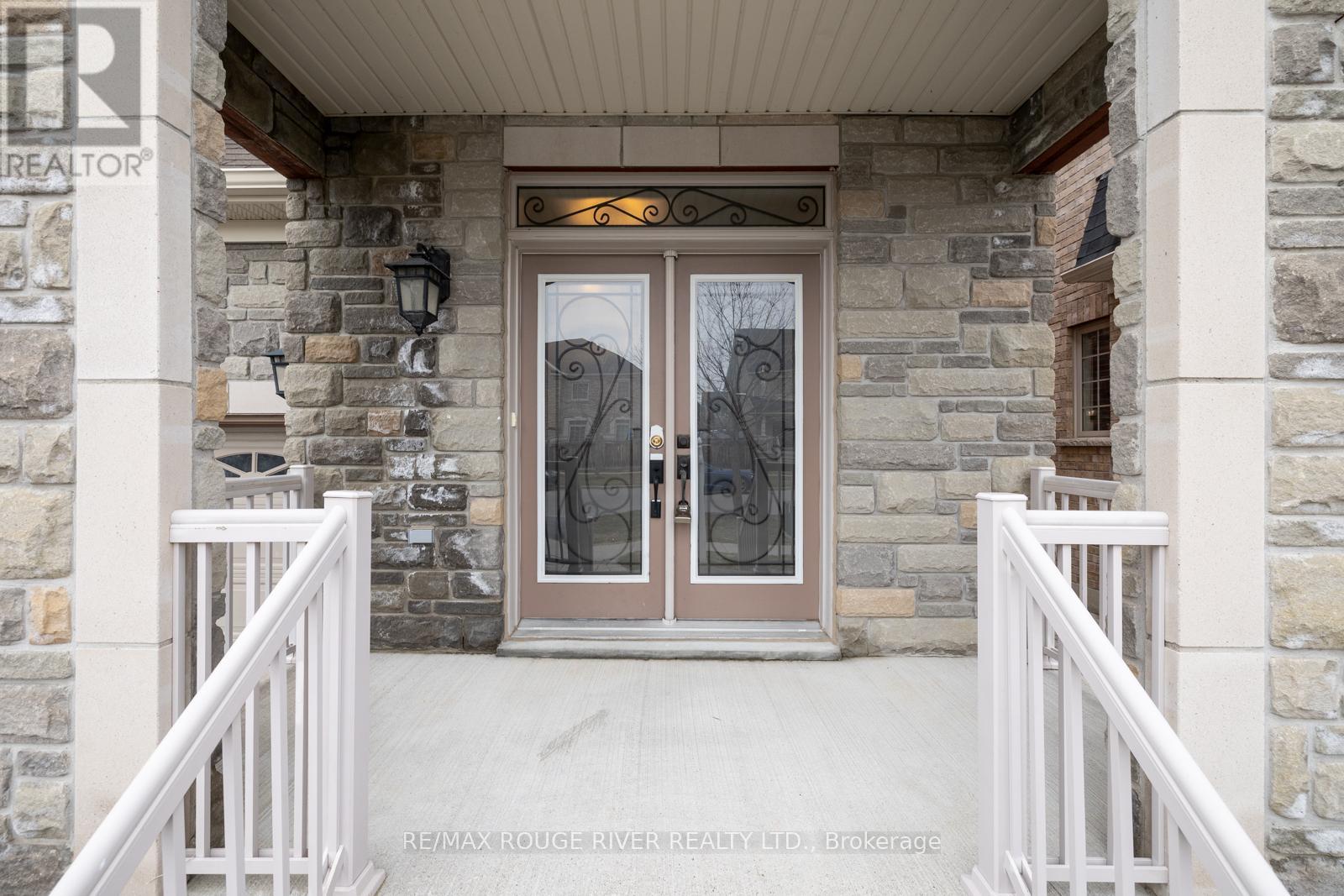 34 Harry Gay Drive, Clarington, Ontario  L1E 0B2 - Photo 3 - E12710672