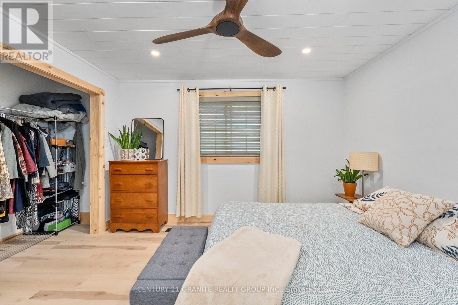 31 Sprucedale Street, Highlands East (Bicroft Ward), Ontario  K0L 1M0 - Photo 20 - X12710656