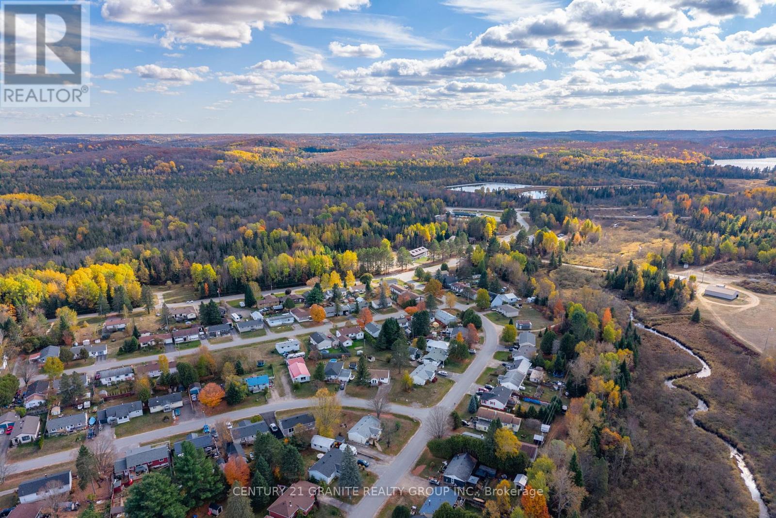 31 Sprucedale Street, Highlands East (Bicroft Ward), Ontario  K0L 1M0 - Photo 43 - X12710656