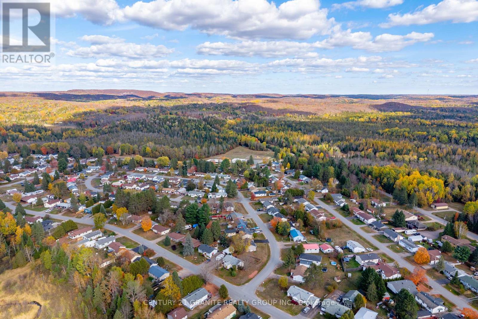 31 Sprucedale Street, Highlands East (Bicroft Ward), Ontario  K0L 1M0 - Photo 44 - X12710656