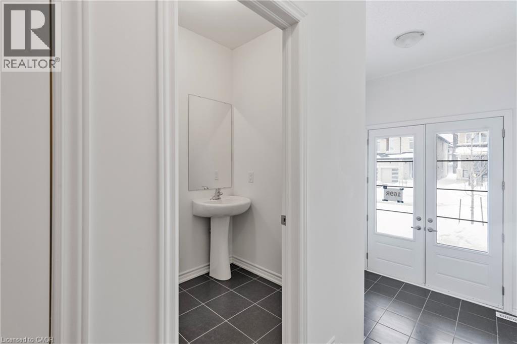 12 Sassafras Road, Midhurst, Ontario  L0L 1Y3 - Photo 13 - 40758165