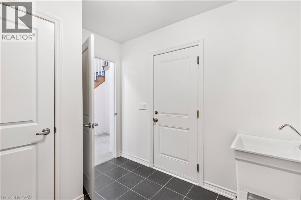 12 Sassafras Road, Midhurst, Ontario  L0L 1Y3 - Photo 14 - 40758165