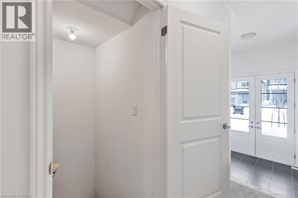 12 Sassafras Road, Midhurst, Ontario  L0L 1Y3 - Photo 11 - 40758165