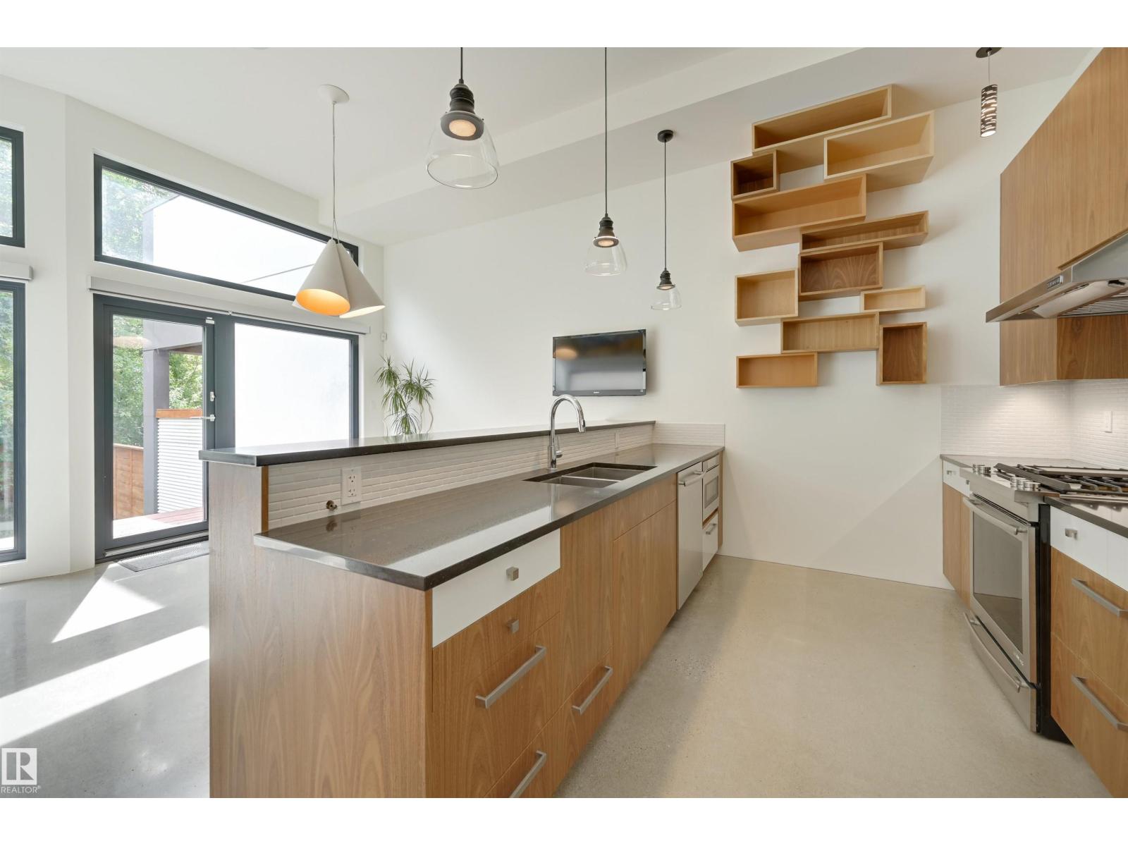 50 Sylvancroft Ln Nw, Edmonton, Alberta  T5N 0R1 - Photo 13 - E4469473