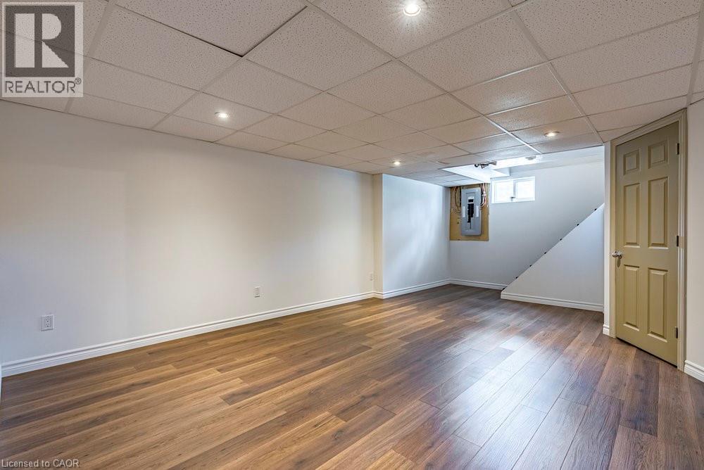 105 Mcelroy Road E, Hamilton, Ontario  L9A 1Z1 - Photo 29 - 40785852