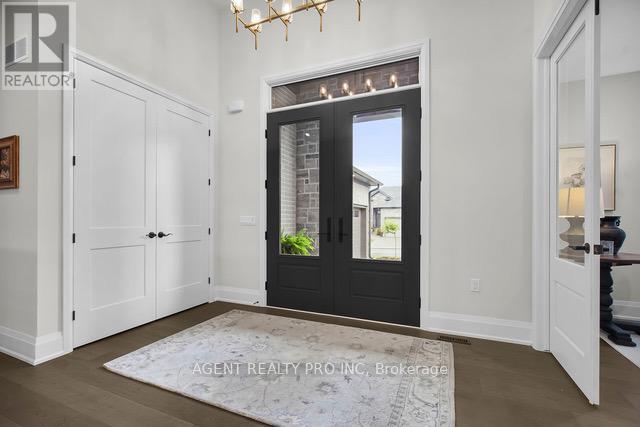 1586 Ed Ervasti Lane, London South, Ontario  N6K 5R7 - Photo 3 - X12710744