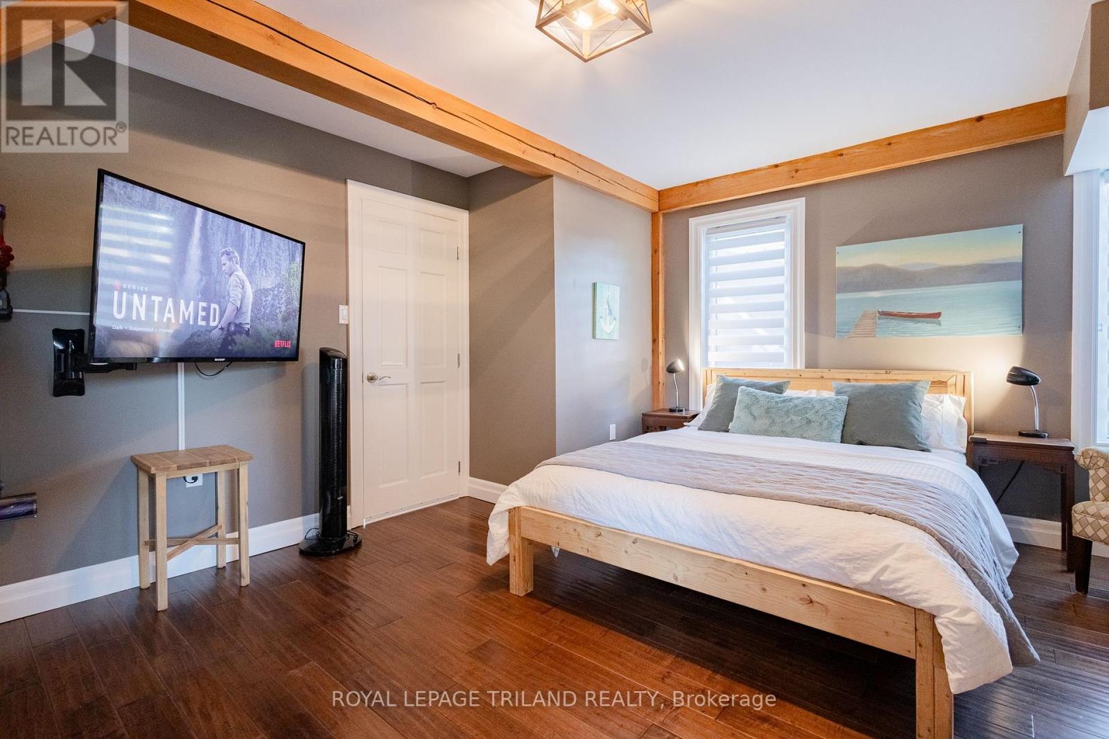 42 Lakeside Circle, Lambton Shores, Ontario  N0M 1T0 - Photo 32 - X12710844