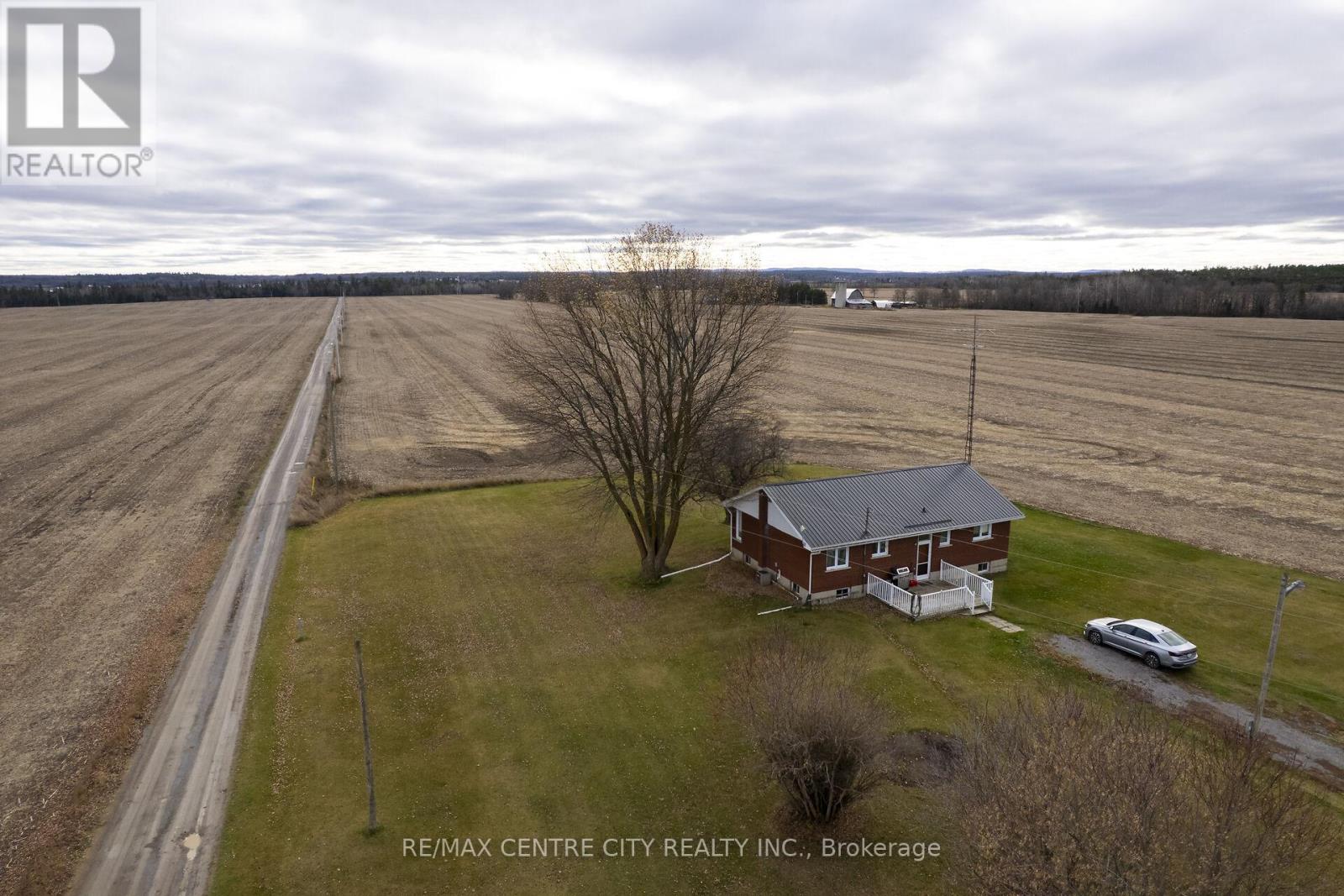 1998 South Mcnaughton Road W, Admaston/bromley, Ontario  K7V 3Z5 - Photo 19 - X12710848