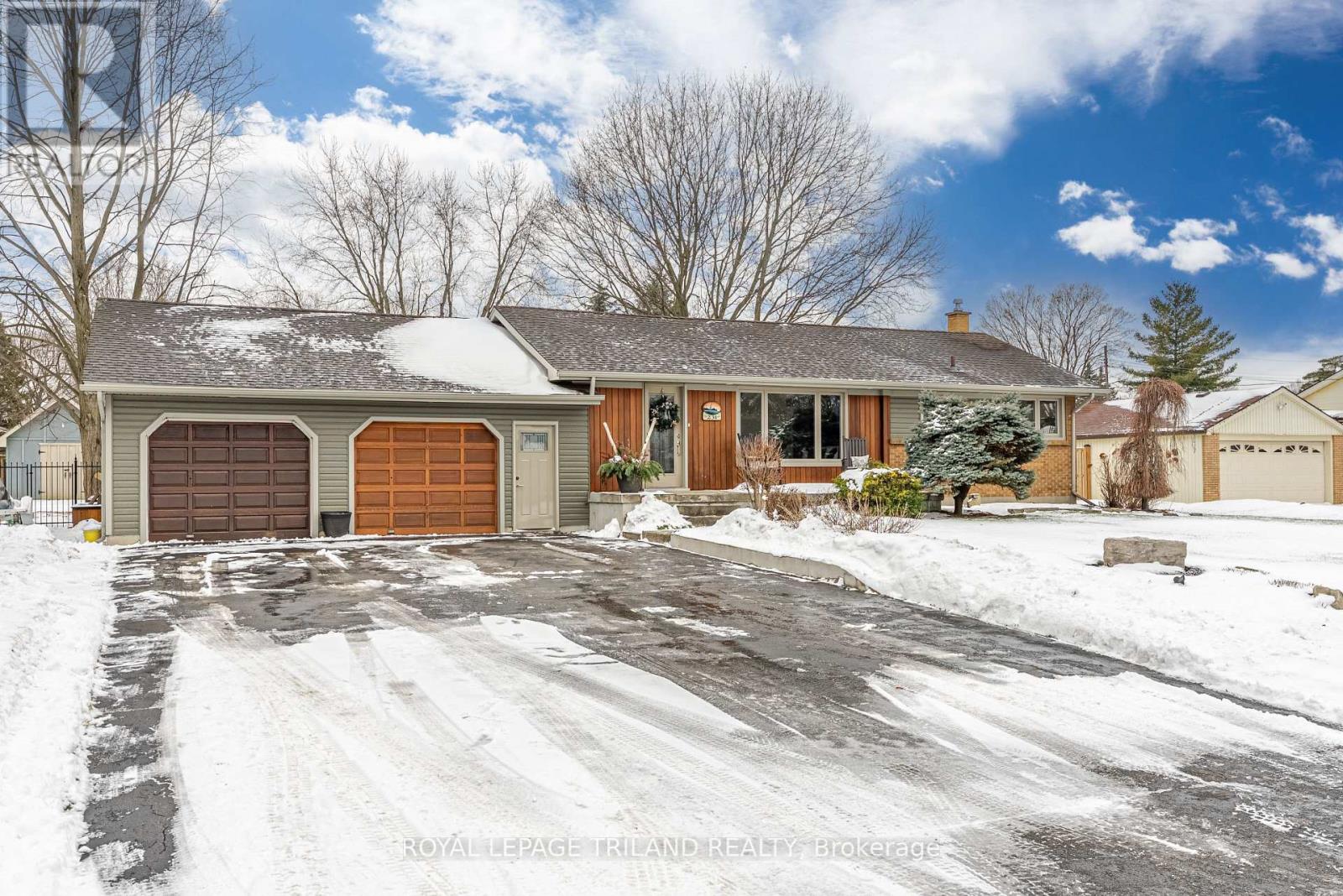 231 Thames Crescent, Thames Centre, Ontario  N0L 1G0 - Photo 40 - X12710854