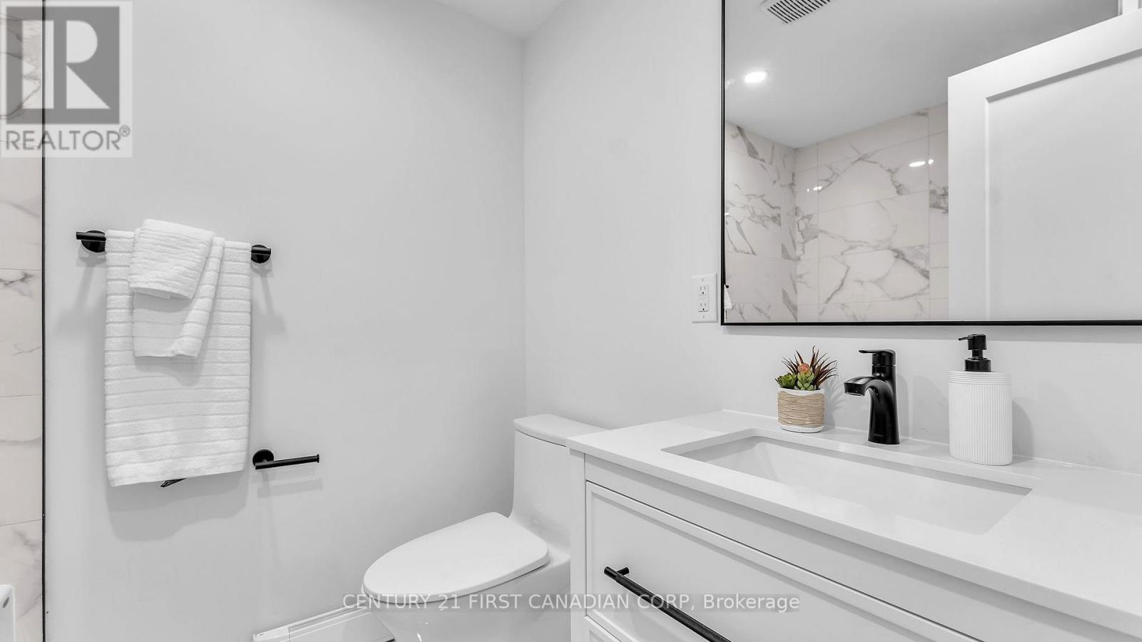 330 Southcrest Drive, London South, Ontario  N6J 1N4 - Photo 15 - X12710864