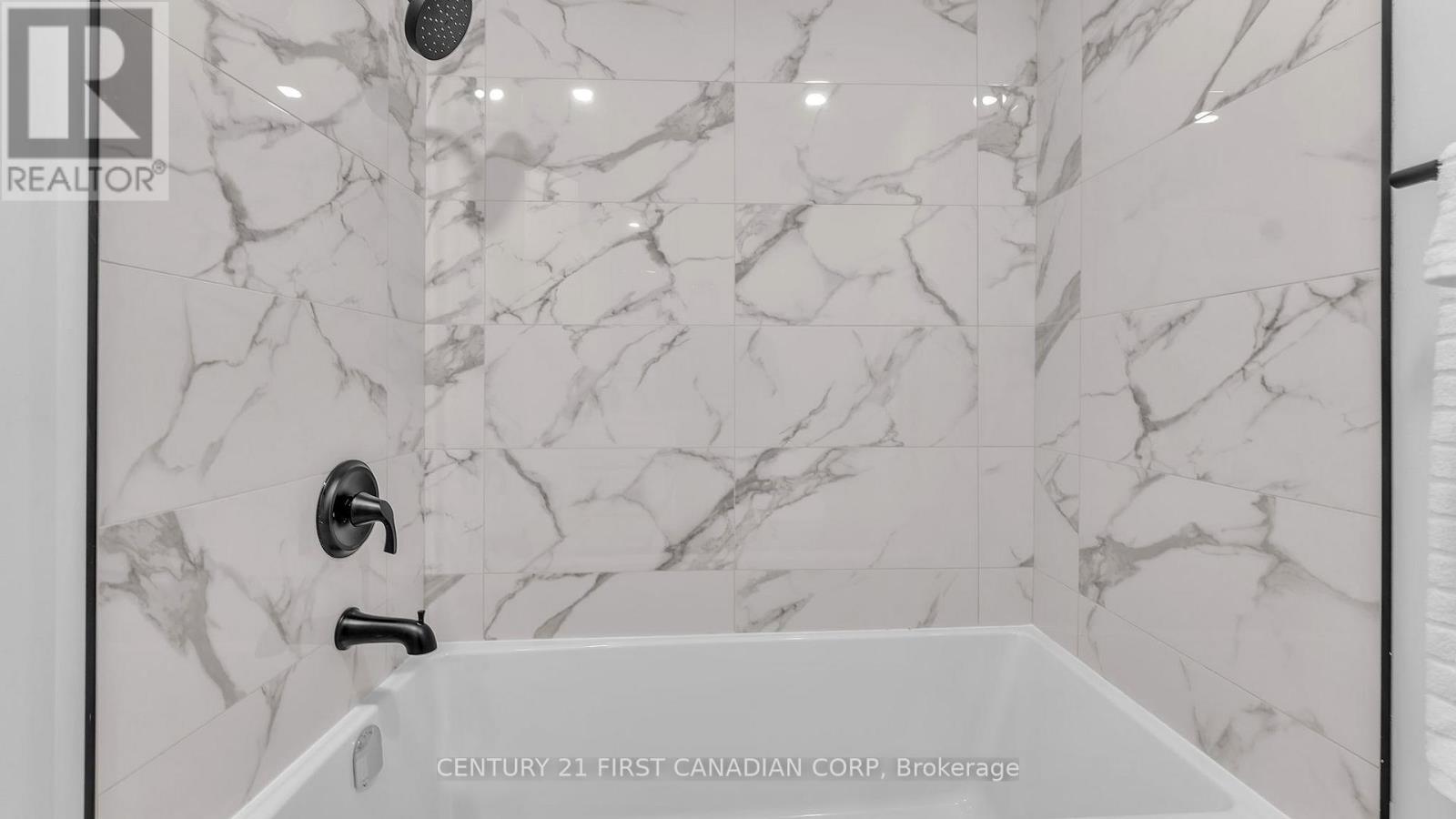 330 Southcrest Drive, London South, Ontario  N6J 1N4 - Photo 16 - X12710864