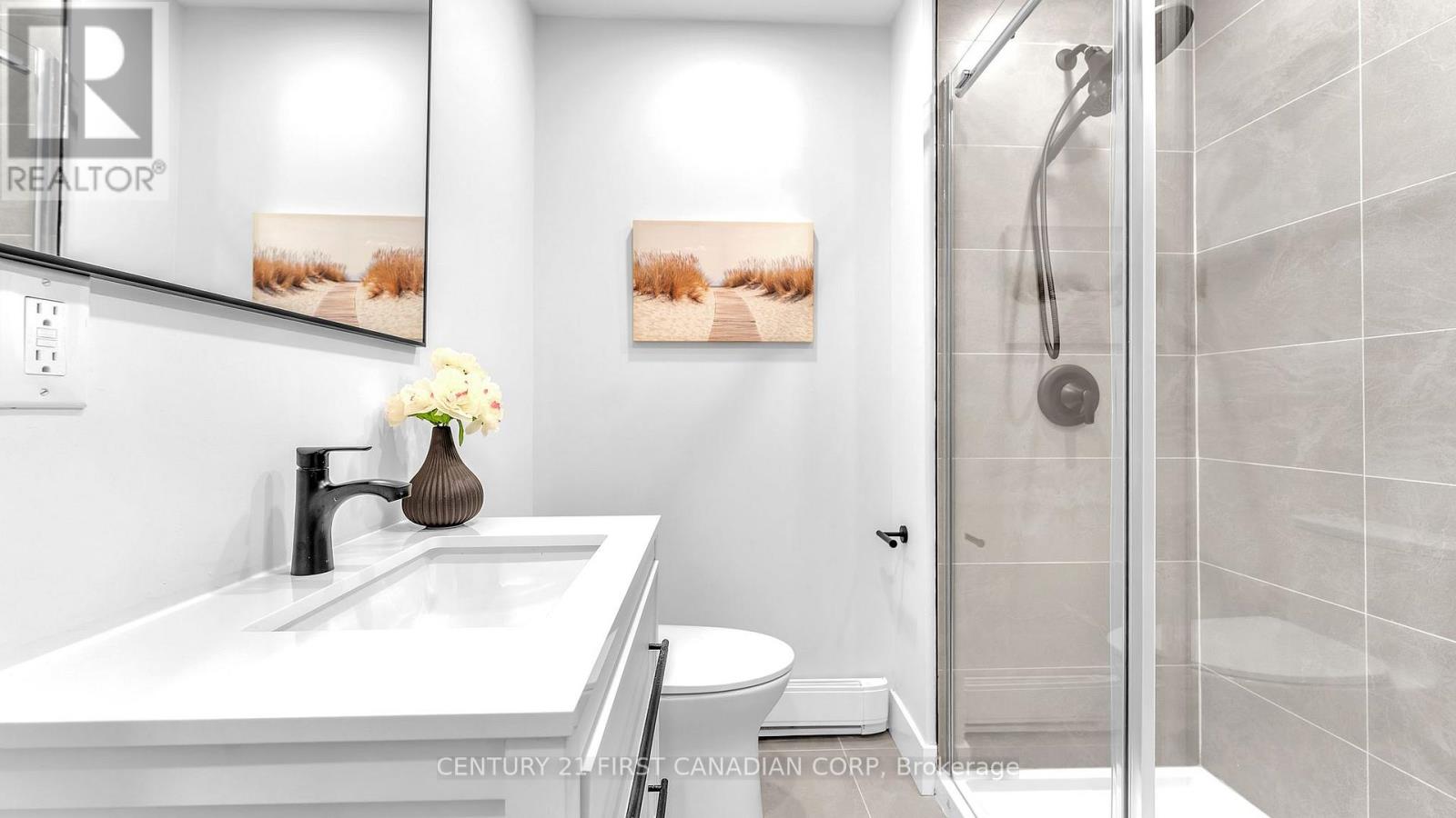 330 Southcrest Drive, London South, Ontario  N6J 1N4 - Photo 21 - X12710864