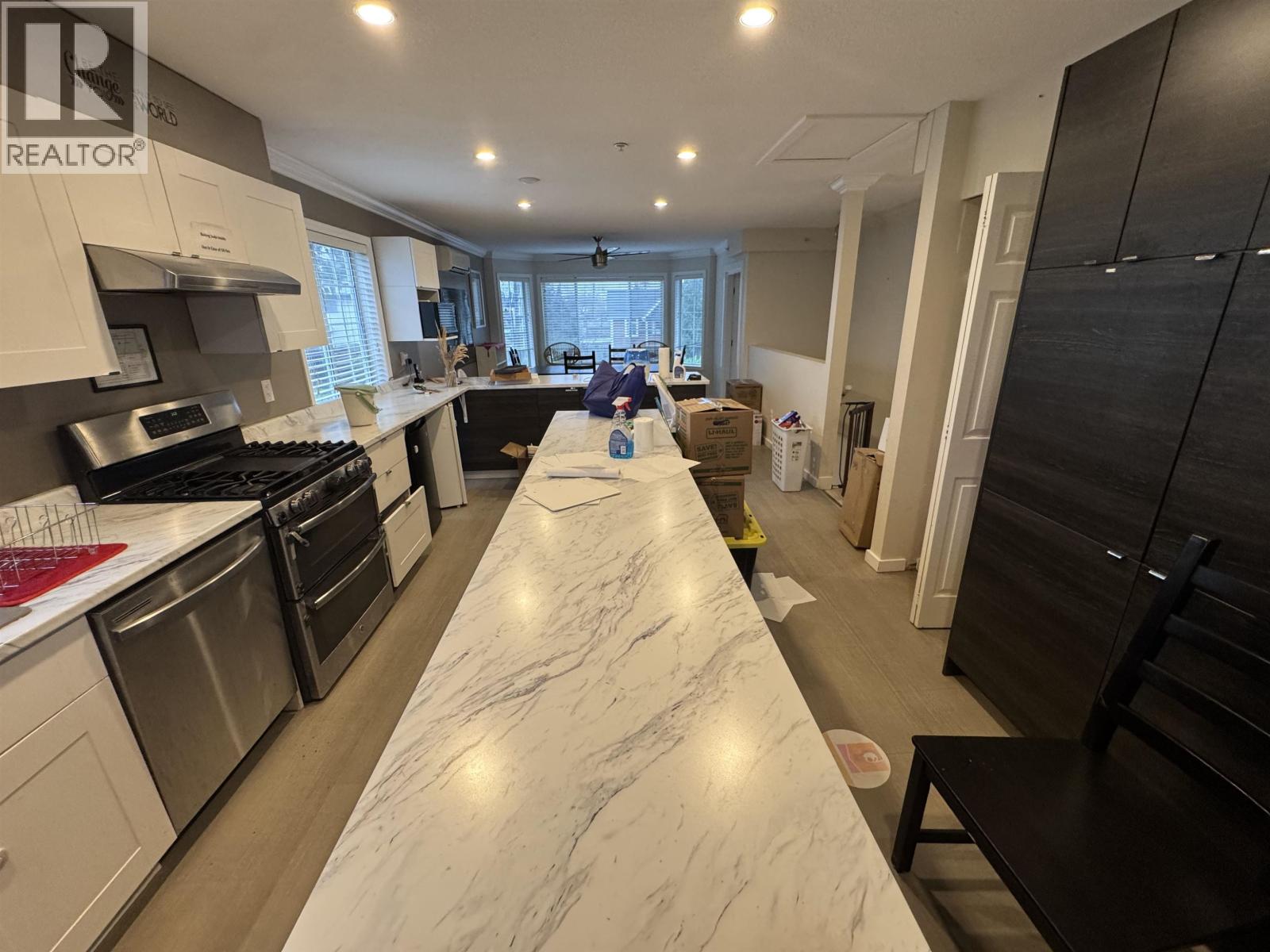 307 Boyne Street, New Westminster, British Columbia  V3M 5J9 - Photo 8 - R3078246