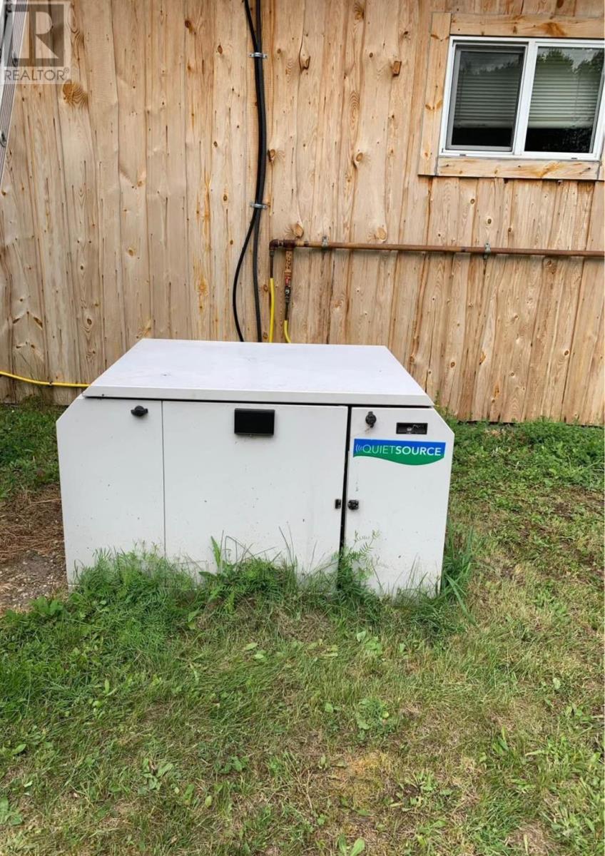 428 Eagle Nest Rd, Nakina, Ontario  P0T 2H0 - Photo 6 - TB252308