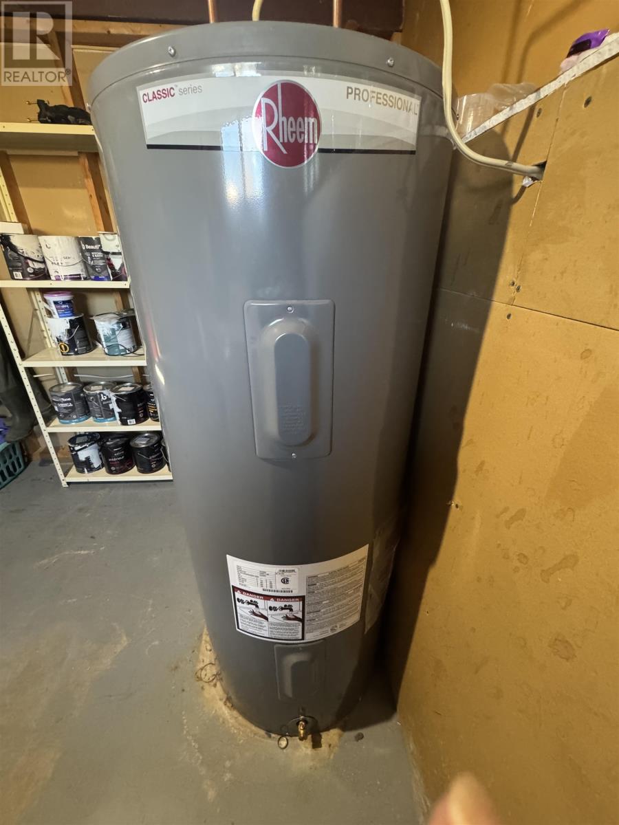 25 Brooks Street, Manitouwadge, Ontario  P0T 2C0 - Photo 25 - TB253346