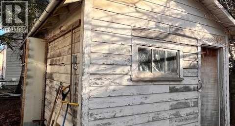 220 First Street E, Cochrane, Alberta  T4C 1Z3 - Photo 8 - A2279789