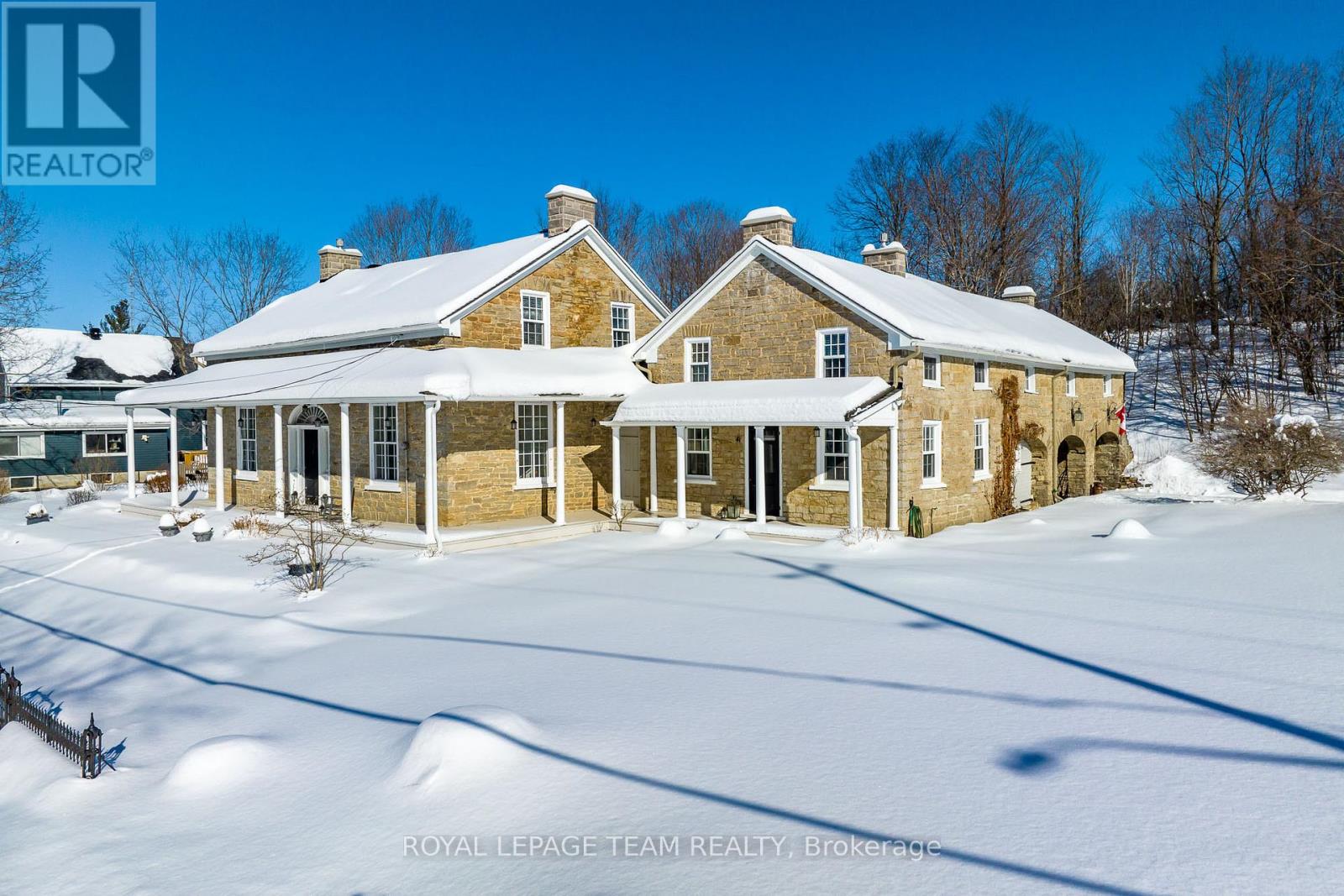 492 RIVER ROAD, Mississippi Mills, Ontario