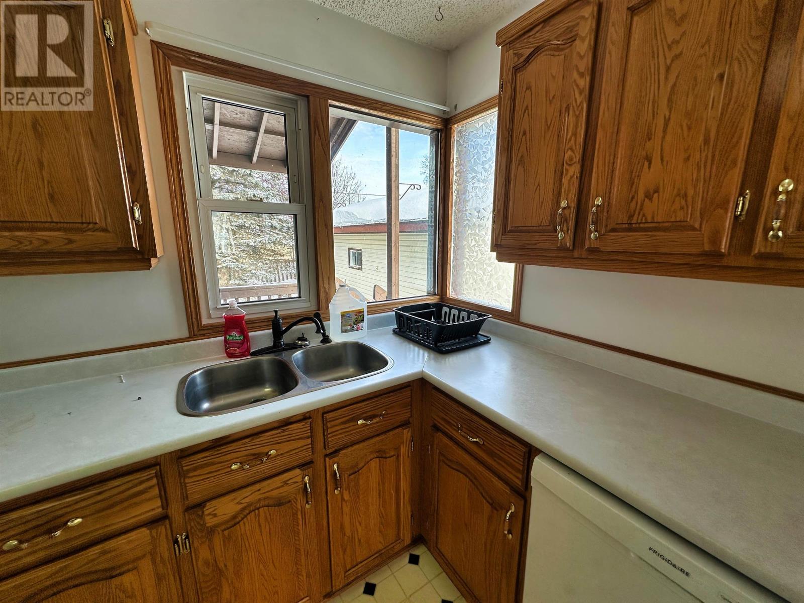 77 Rankin Street, Red Rock, Ontario  P0T 2P0 - Photo 11 - TB253676