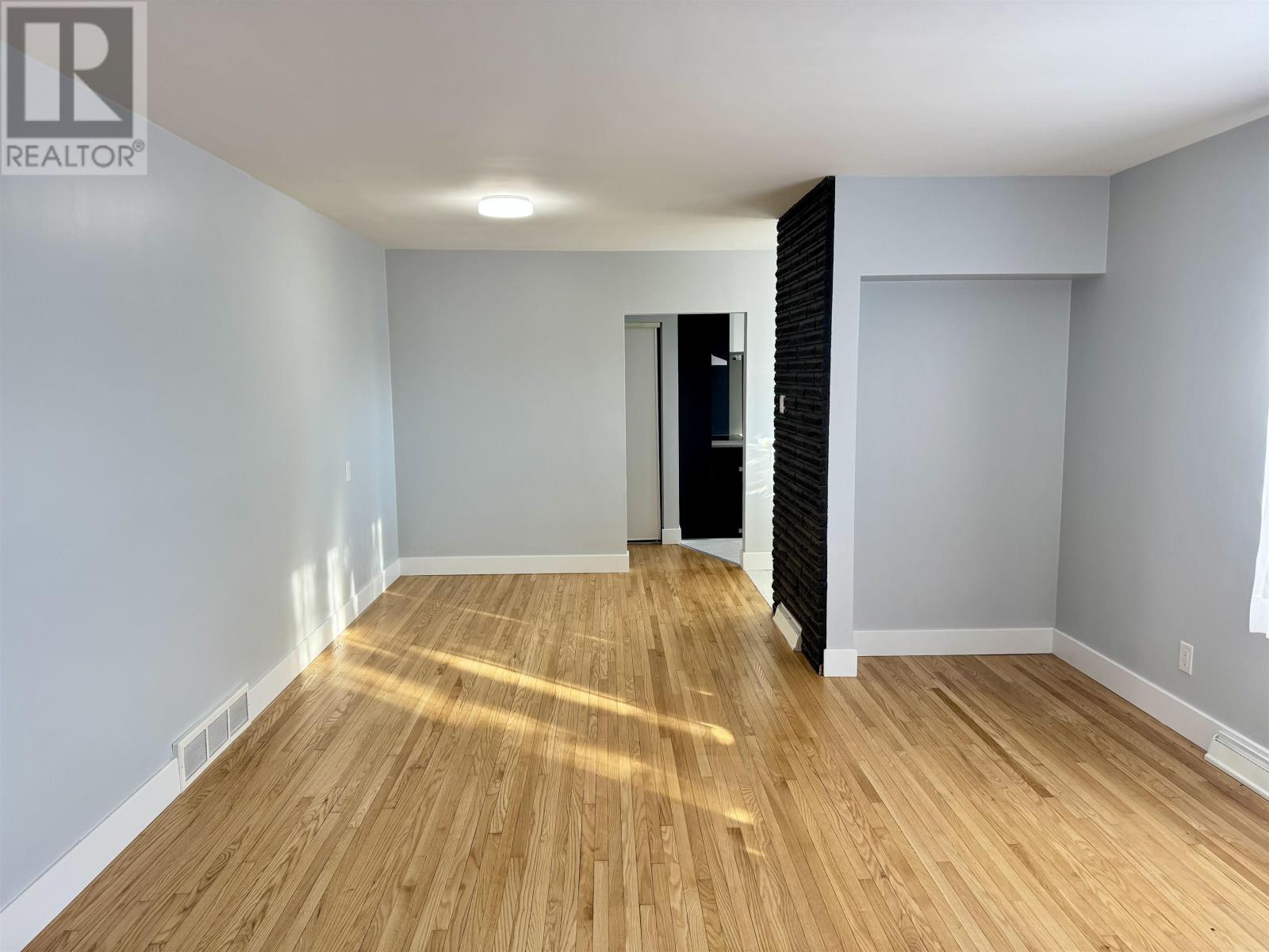 100 Robinson Dr, Thunder Bay, Ontario  P7A 6G5 - Photo 11 - TB2600050