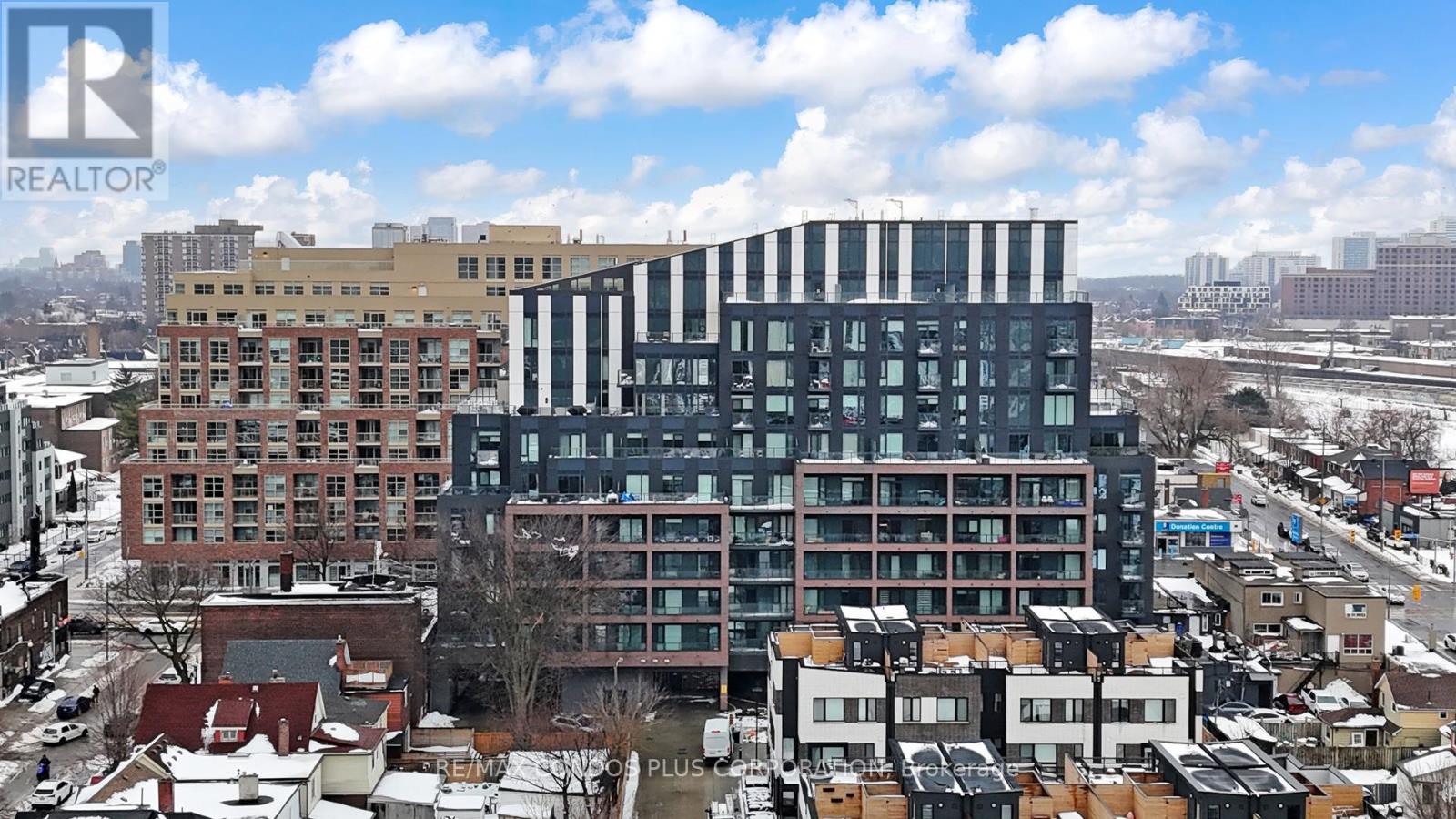 402 - 1808 St Clair Avenue W, Toronto, Ontario  M6N 0C1 - Photo 28 - W12649276