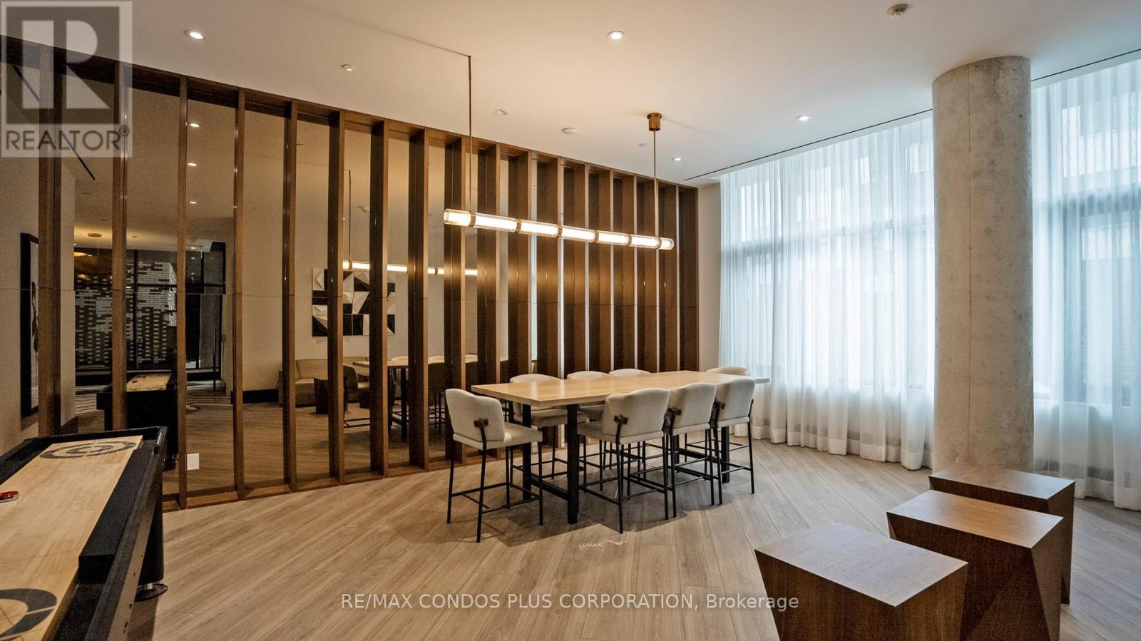 402 - 1808 St Clair Avenue W, Toronto, Ontario  M6N 0C1 - Photo 31 - W12649276