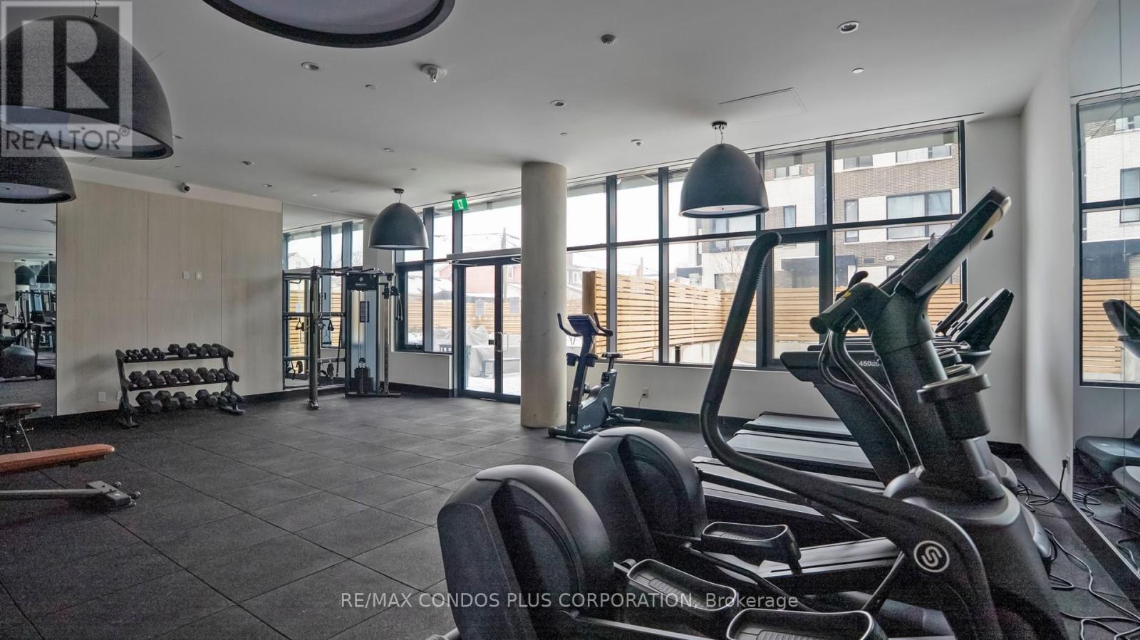 402 - 1808 St Clair Avenue W, Toronto, Ontario  M6N 0C1 - Photo 35 - W12649276