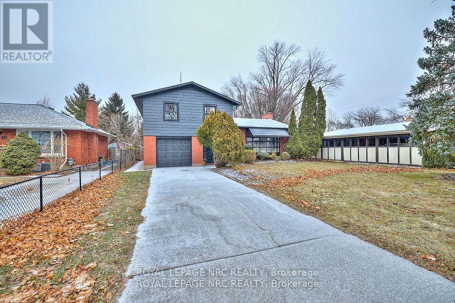 13 Byrne Boulevard, St. Catharines, Ontario  L2T 2H8 - Photo 3 - X12710772