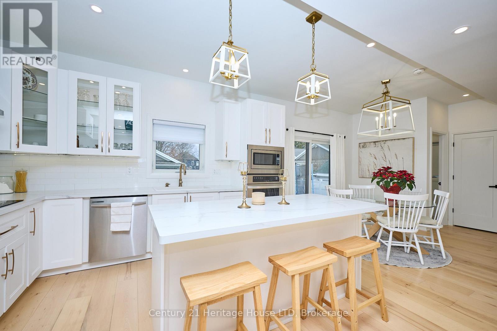 18 Parkview Avenue, Fort Erie, Ontario  L2A 5L7 - Photo 10 - X12710778