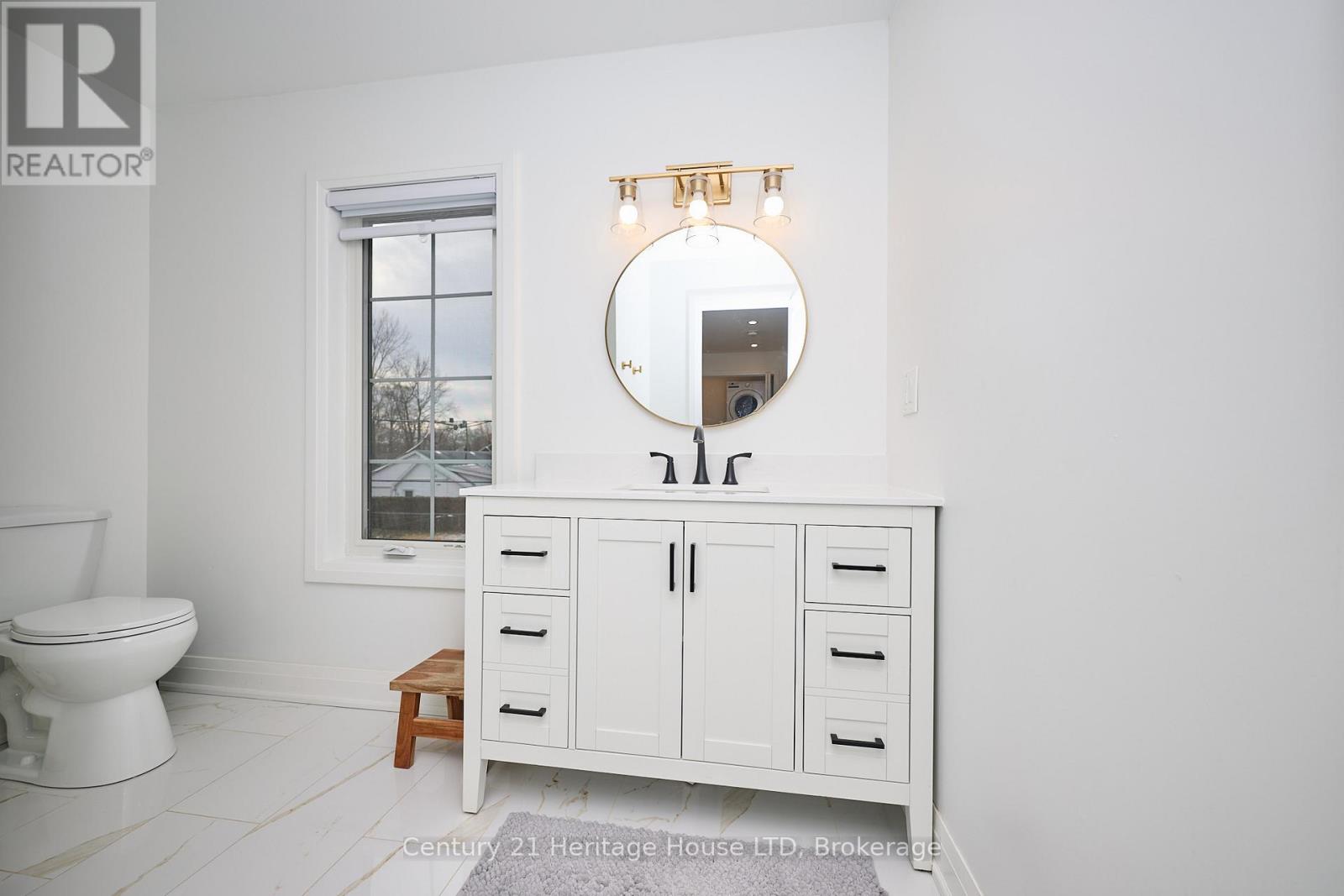 18 Parkview Avenue, Fort Erie, Ontario  L2A 5L7 - Photo 29 - X12710778