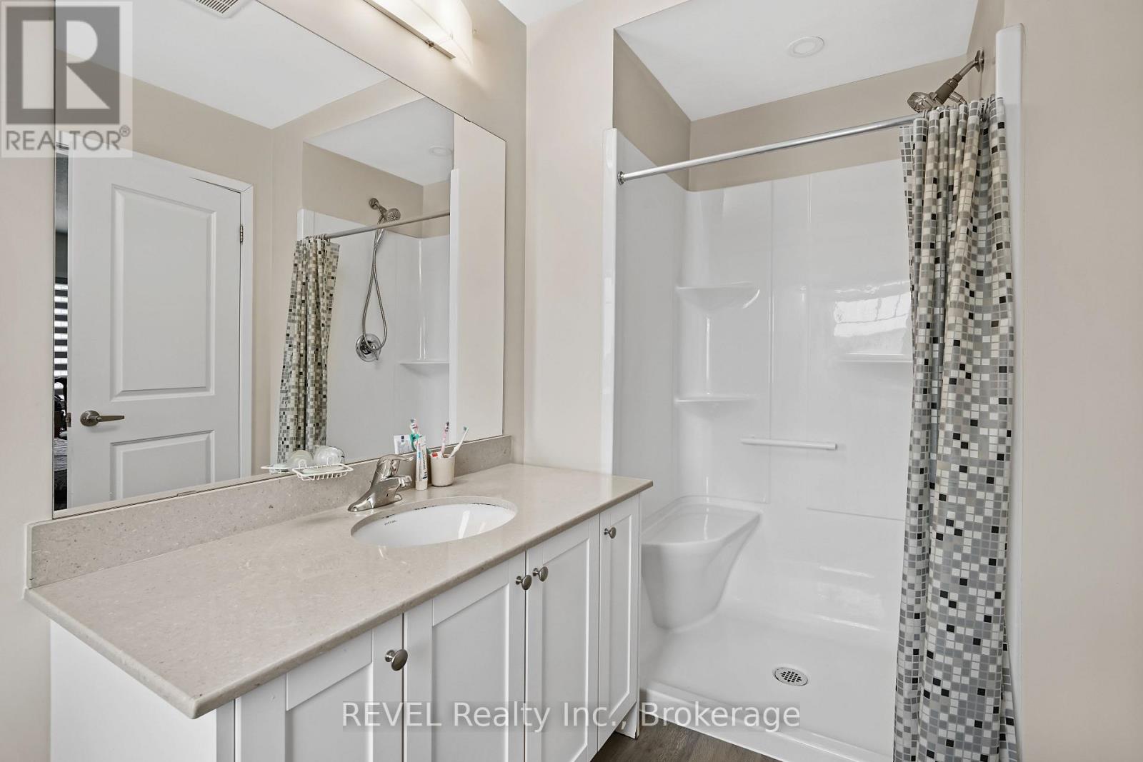 38 - 7789 Kalar Road, Niagara Falls (Brown), Ontario  L2H 3T8 - Photo 16 - X12710862