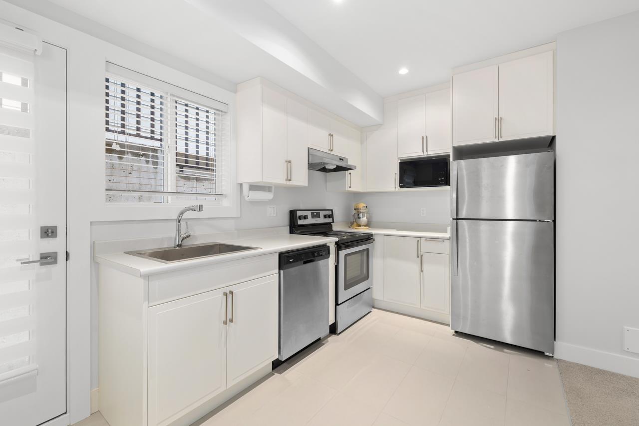 2131 164a Street, Surrey, British Columbia  V3Z 0V5 - Photo 28 - R3080855