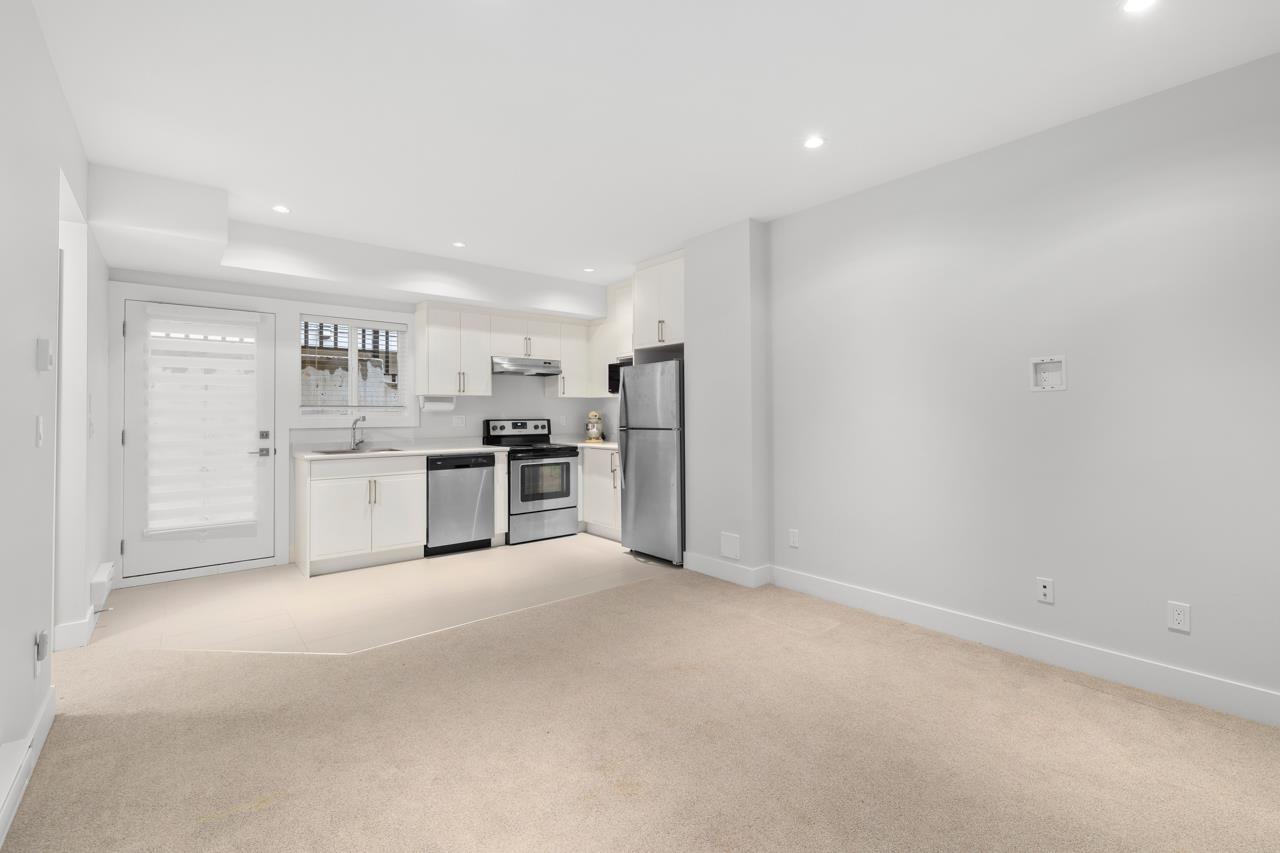 2131 164a Street, Surrey, British Columbia  V3Z 0V5 - Photo 29 - R3080855