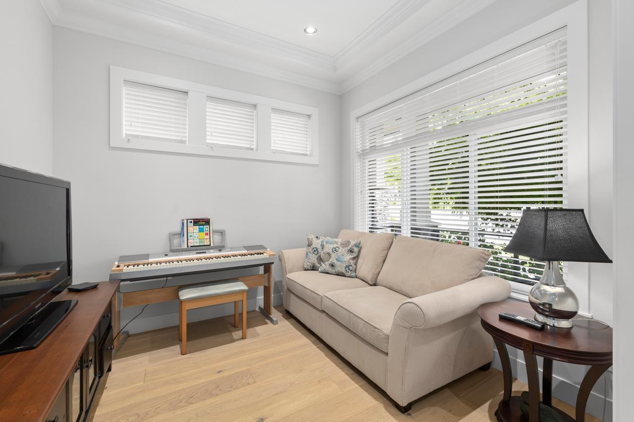 2131 164a Street, Surrey, British Columbia  V3Z 0V5 - Photo 7 - R3080855