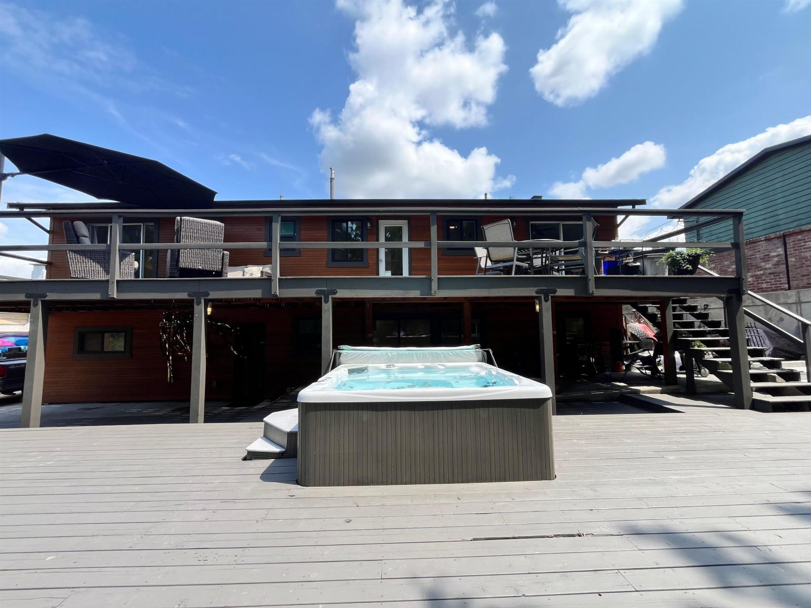 11285 133a Street, Surrey, British Columbia  V3R 2Y8 - Photo 3 - R3080863